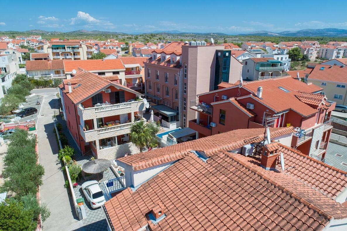 Stella Maris Apartments Vodice Ngoại thất bức ảnh