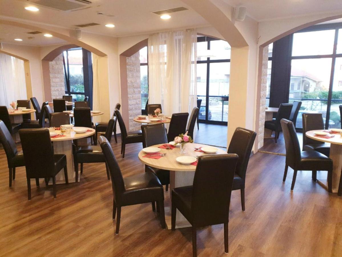 Stella Maris Apartments Vodice Ngoại thất bức ảnh